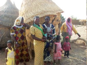 femmes banfora au Burkina Faso